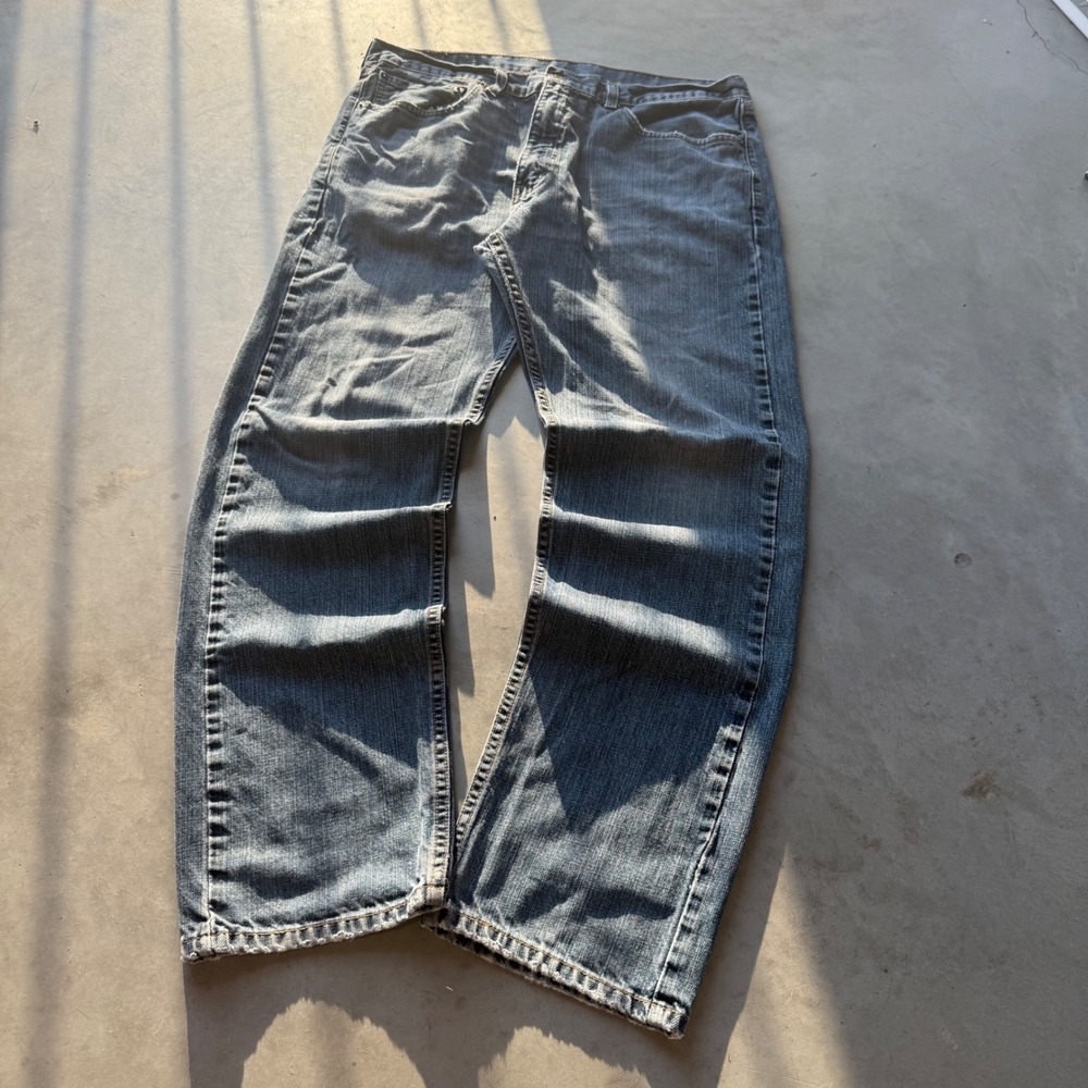 Levis 505 Regular Fit Straight Leg Jeans Mens 36x32 Blue Denim